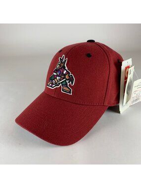 Phoenix Coyotes NHL Red CCM Stretch Fitted Hat One Size New